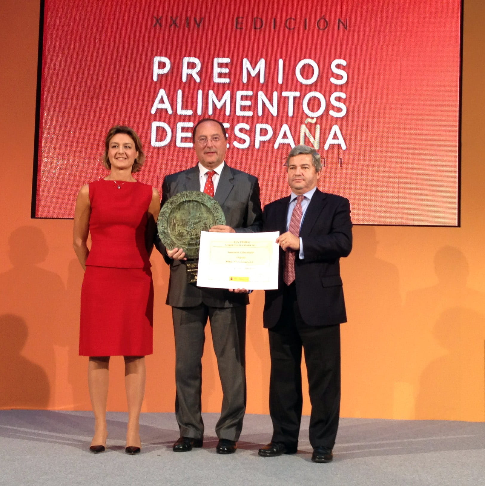 Matarromera recibe el PREMIO ALIMENTOS DE ESPAÑA 2011 a la mejor Industria Agroalimentaria del país